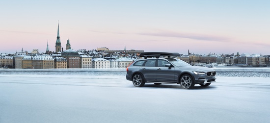 VOLVO_SKI_DRIVE_01