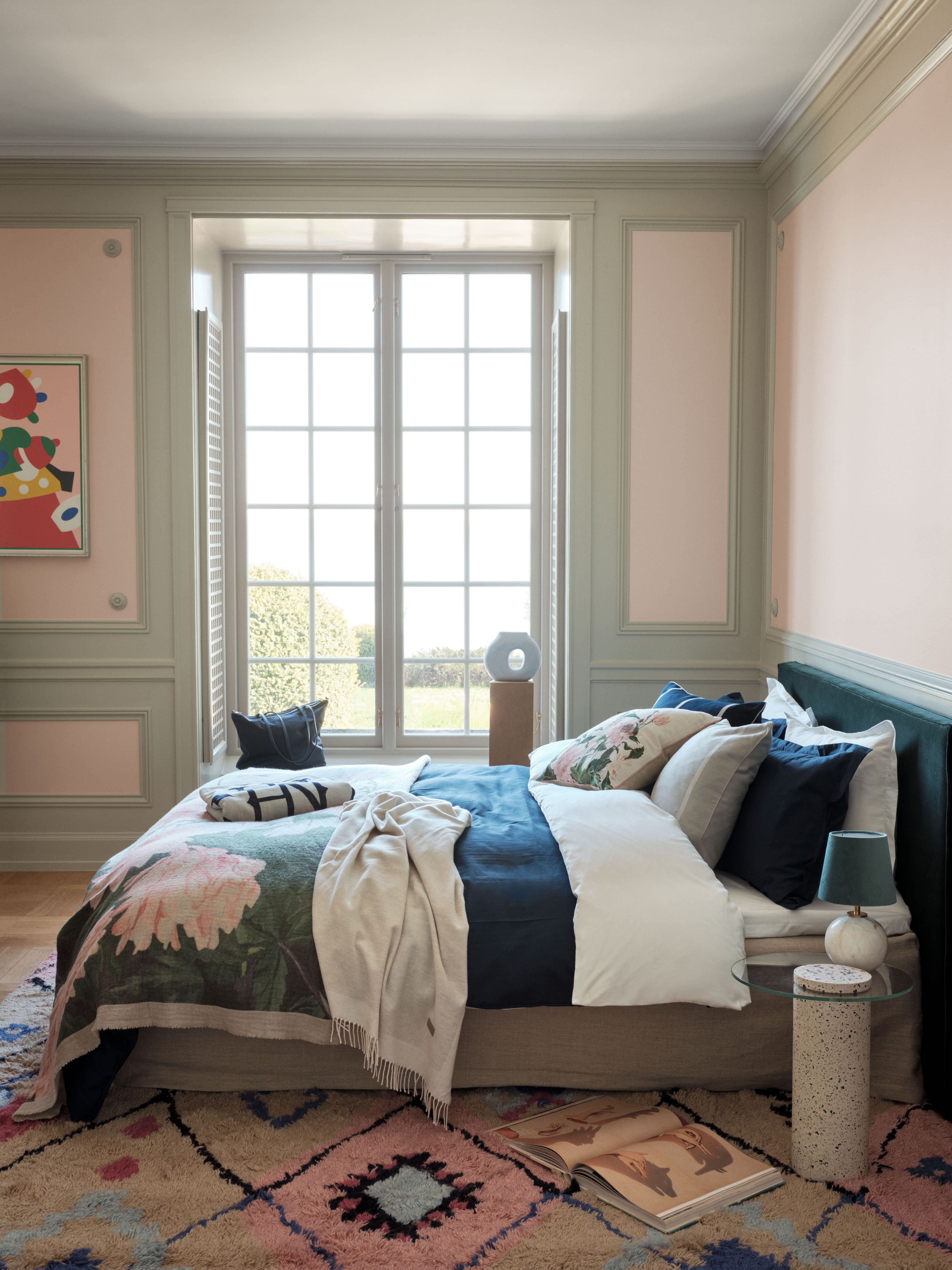 GANT_SS22_Home_Bed_Town house_Look 3_V